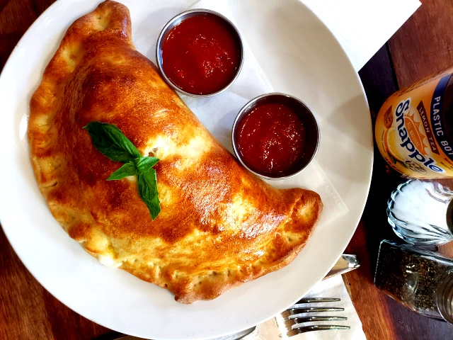 How we make and serve Calzone locally at Union City